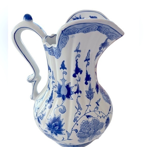 Andrea By Sadek Accents Vintage Extra Large Pitcher Vase Blue And